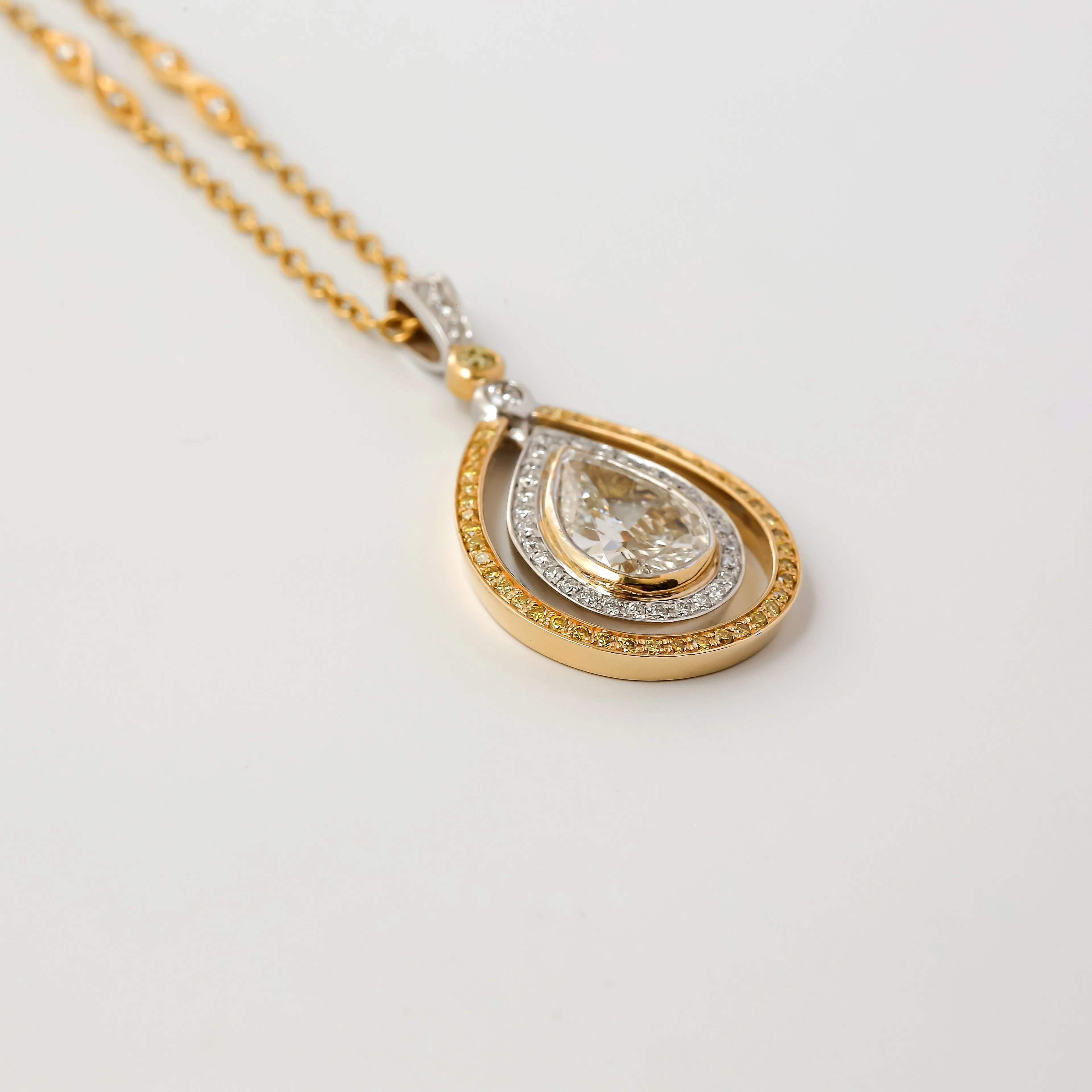 2.45ct TDW Pear Circuit Necklace (GIA)