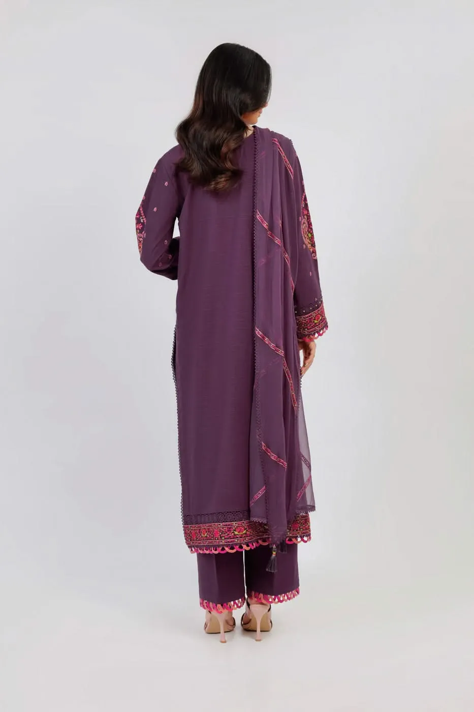 3 Pc Embroidered Khaddar Suit With Chiffon Dupatta