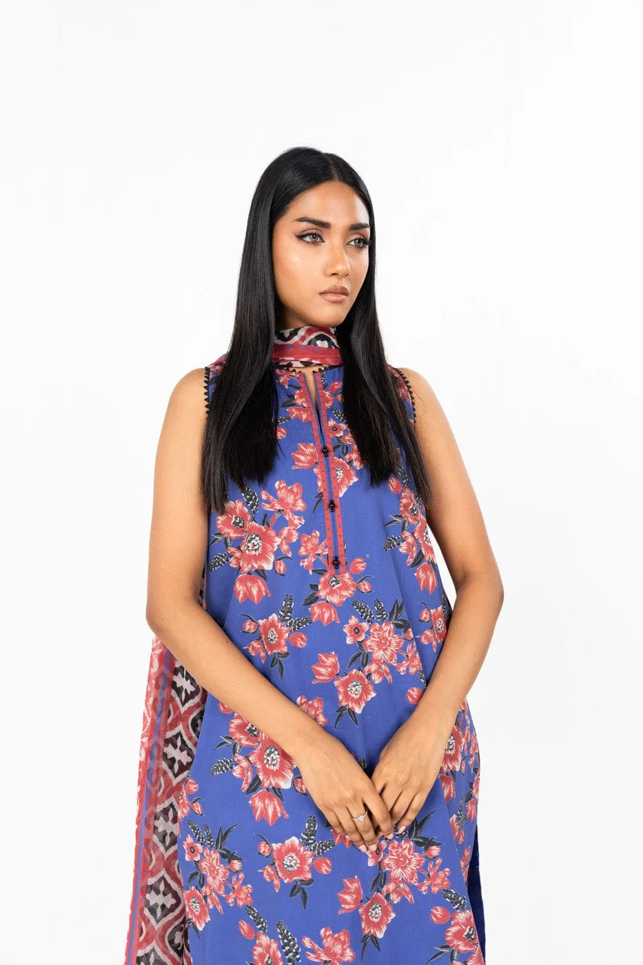 3 Pc Printed Lawn Suit With Printed Poly Chiffon Dupatta