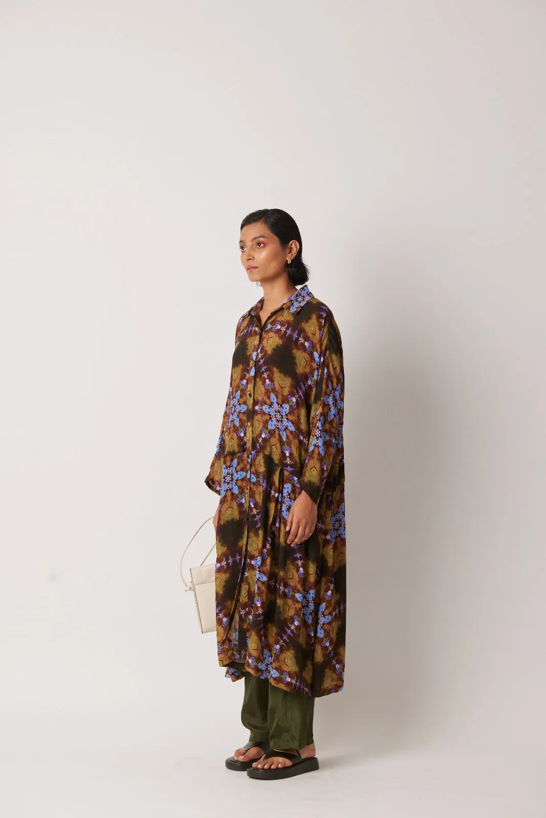 Elegant AARDO Dress with Flattering Design for Women