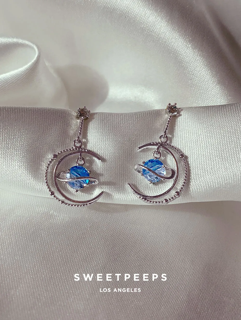Everly Blue Mood Crescent Studs - Silver