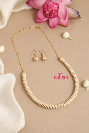 Fancy Pearl Hasli Choker