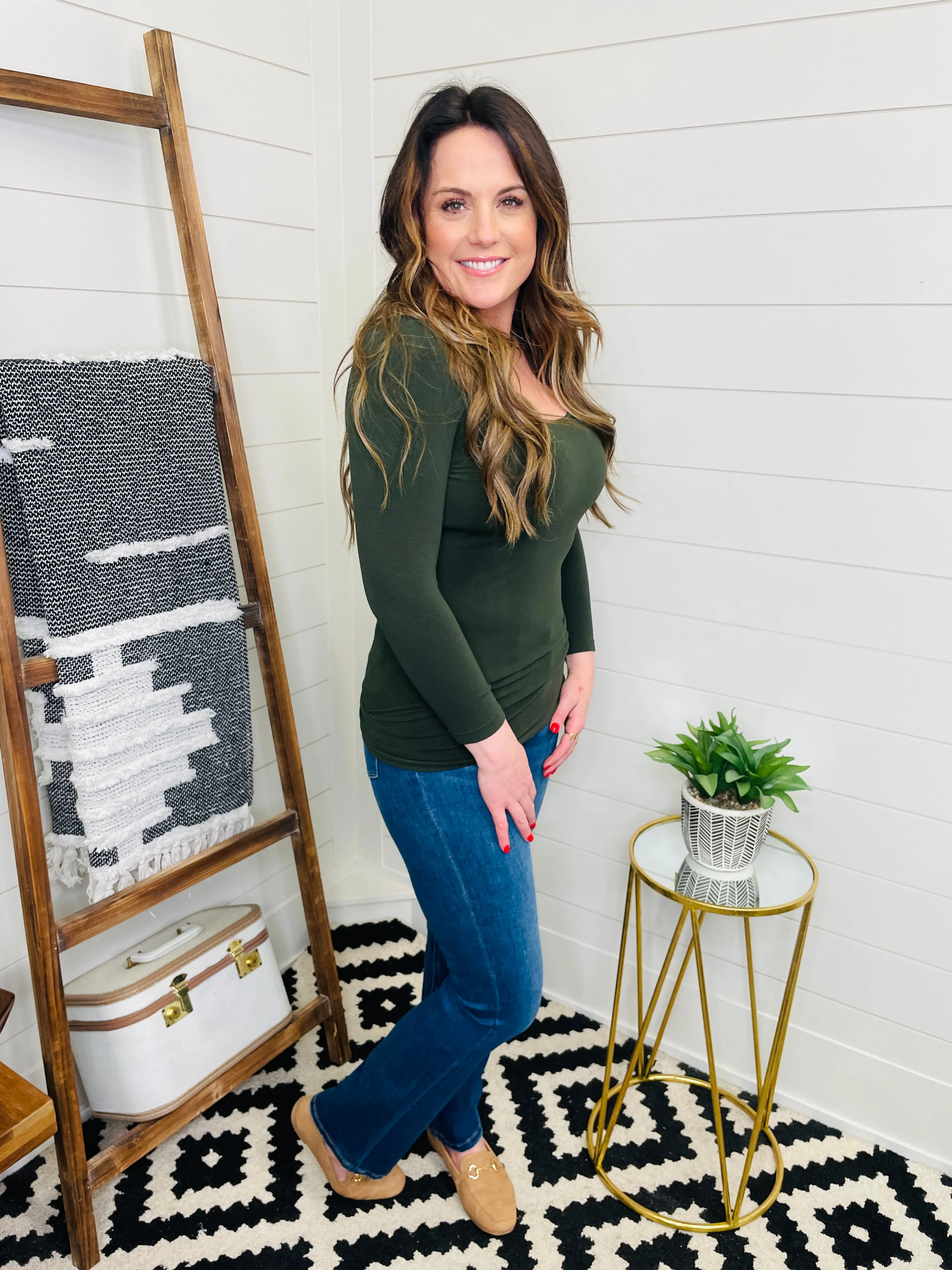 Forest Green Scoop Neck Smoothing Tee