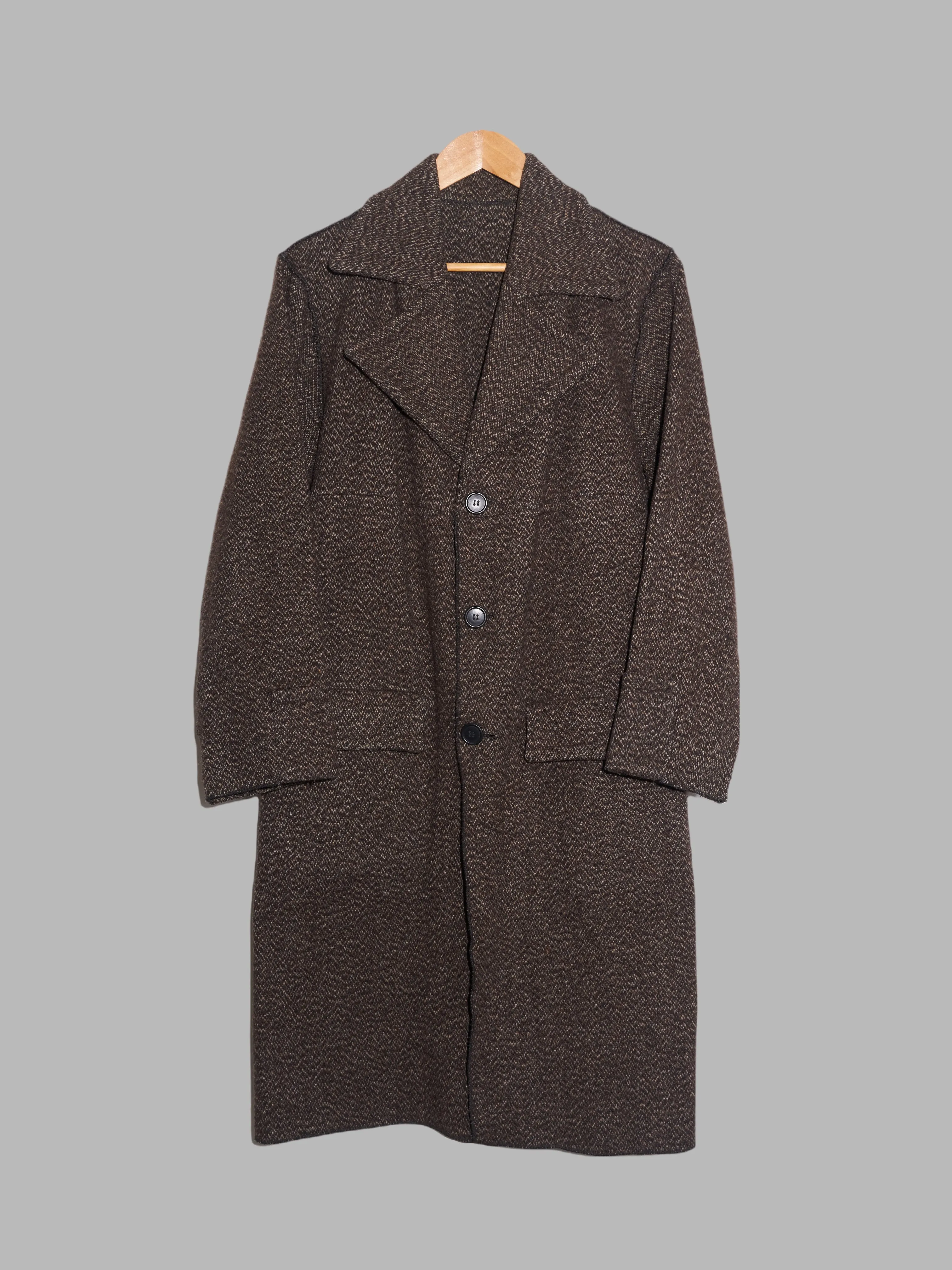 Jean Colonna textured brown knit overlocked three button coat - size M