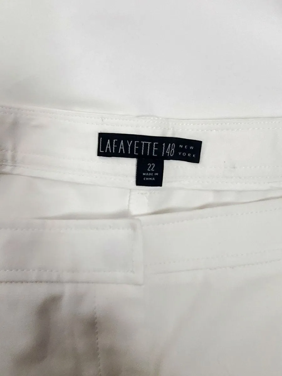 Lafayette 148 NY Size 22W White Bermuda Shorts NWOT