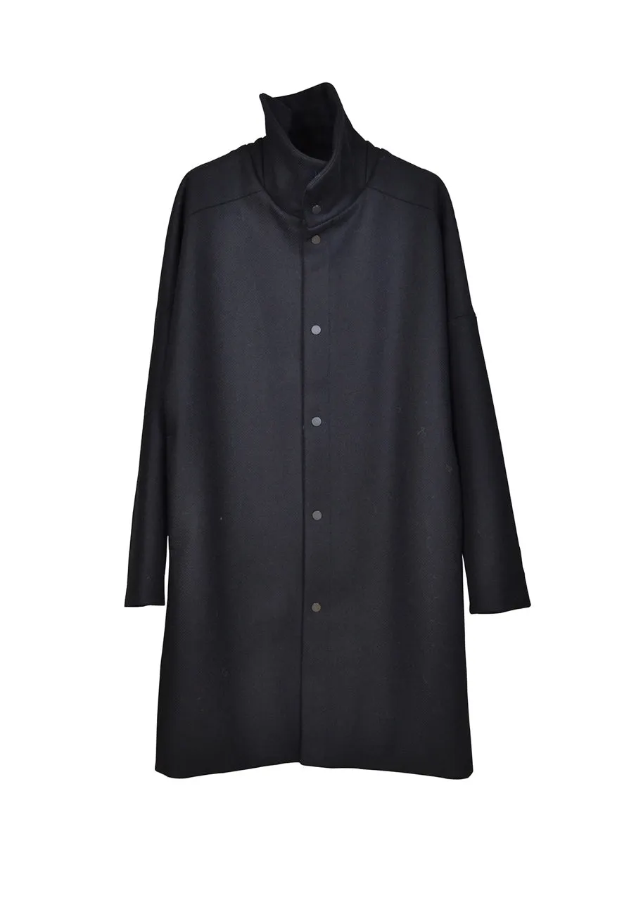 "MANTLE" COAT