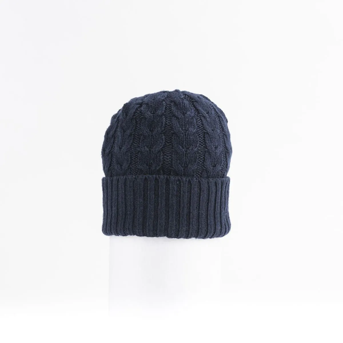 RECYCLED CASHMERE CABLE BEANIE