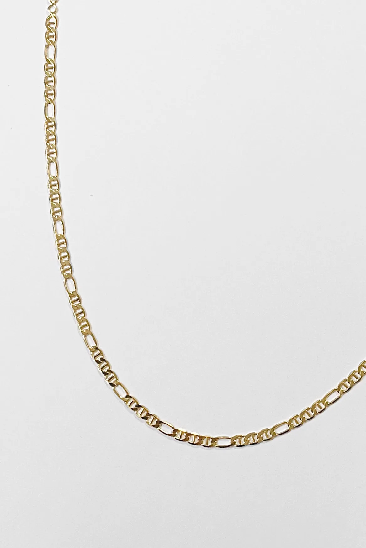 Slim Gio Elegant Minimalist Necklace - Stylish Lightweight Jewelry for Everyday Wear