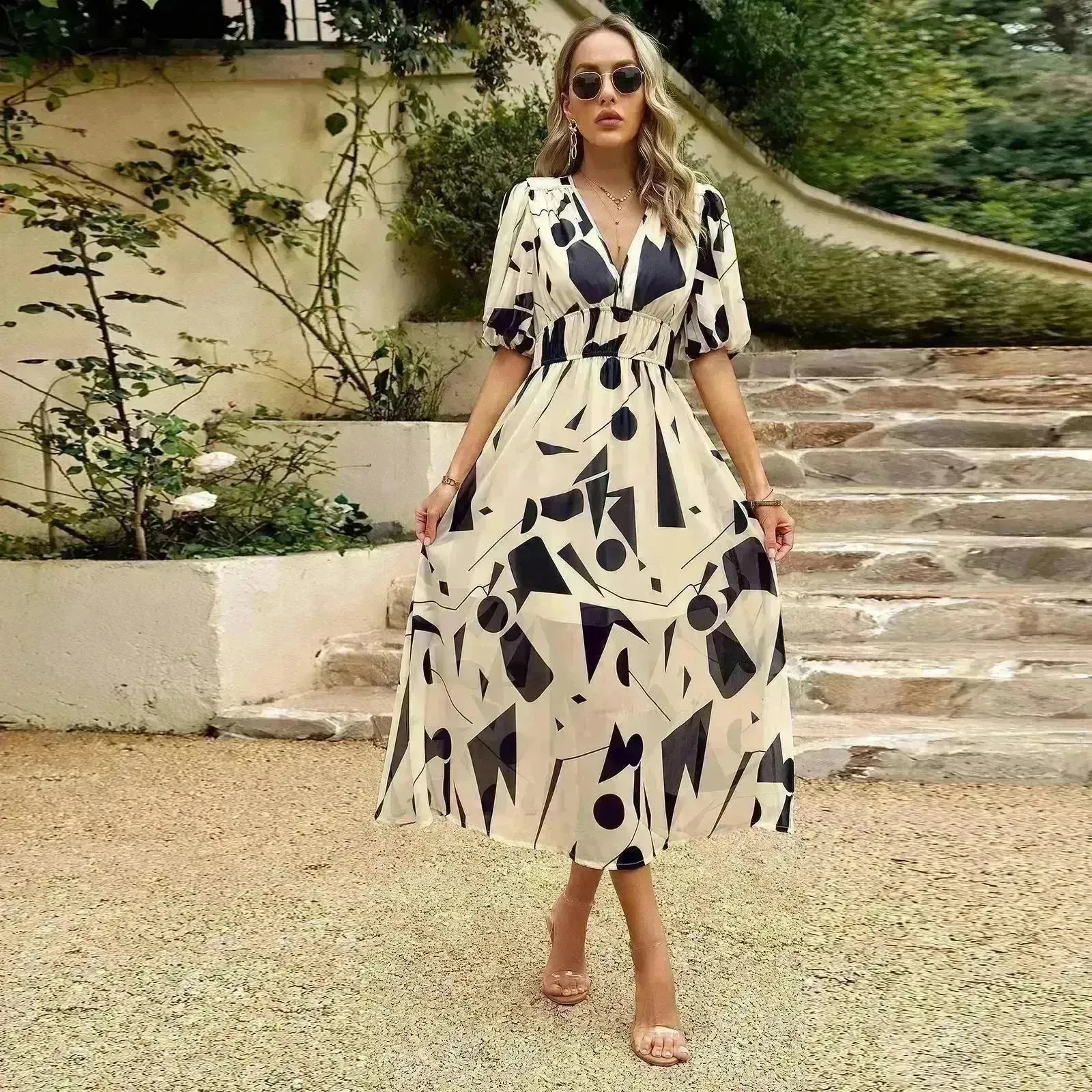 Summer Chiffon Floral Printed Temperament Waist-controlled V-neck Casual Midi Dress