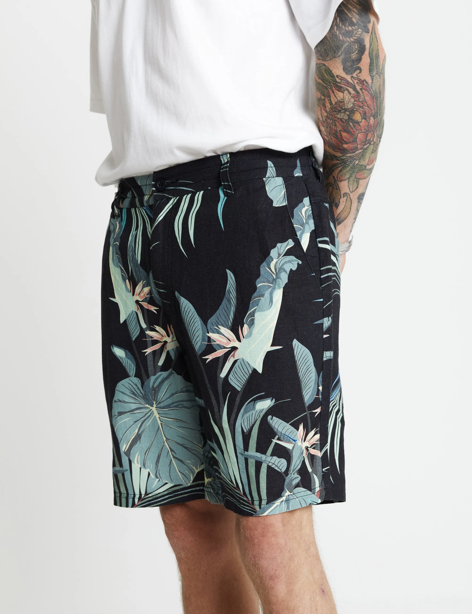 Tanner 2.0 Linen Shorts - Laua Nights