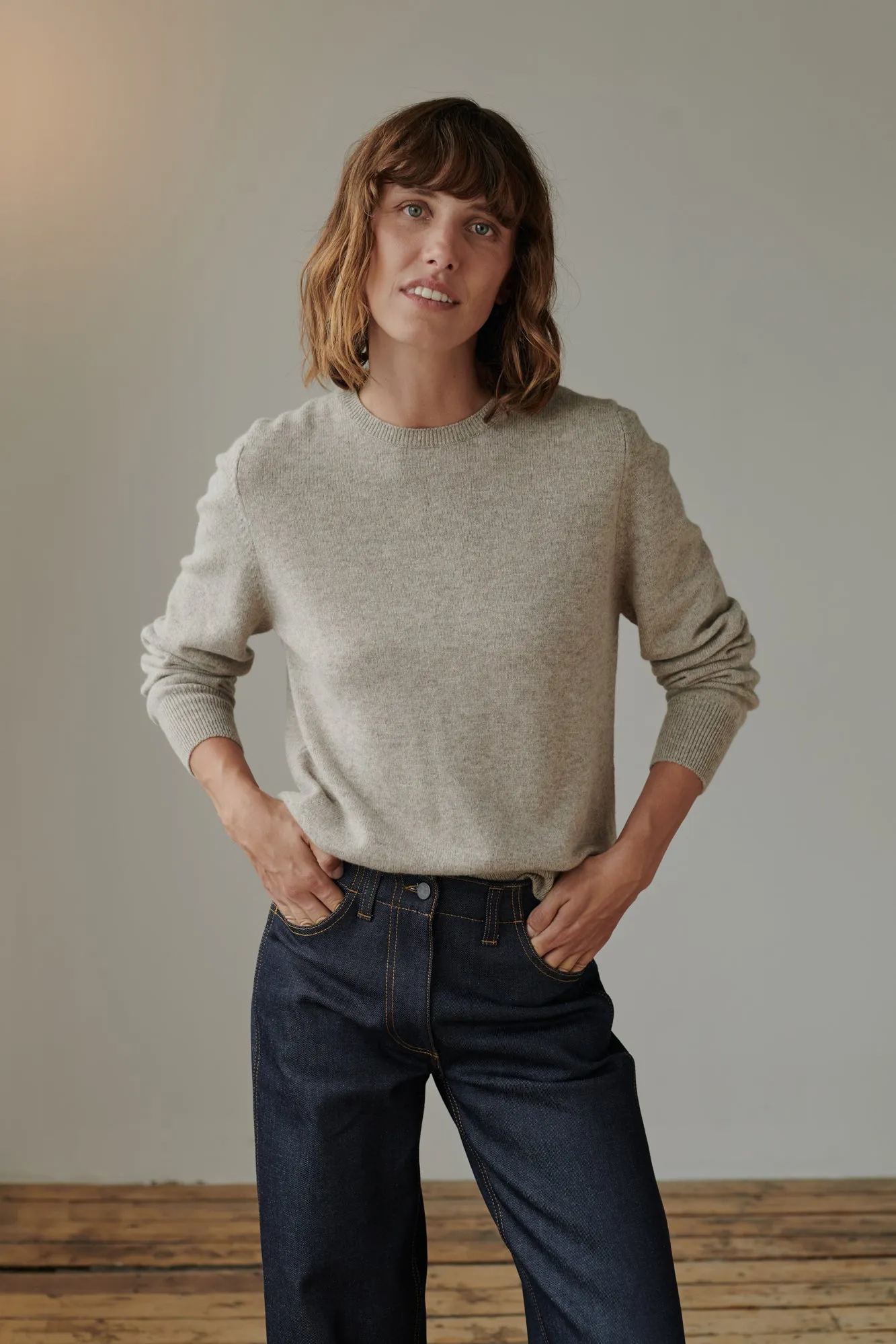 Women's Lambswool Crew Neck - Mink